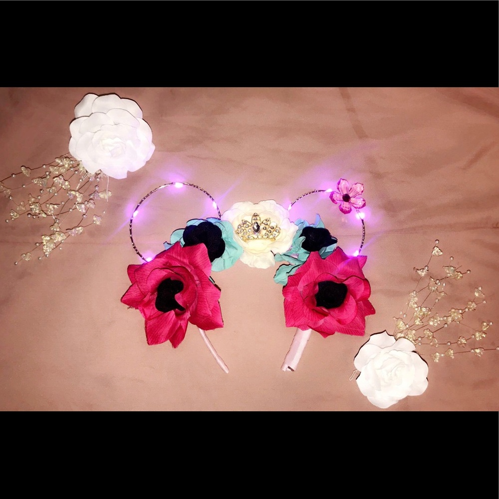 Minnie Mouse Ears